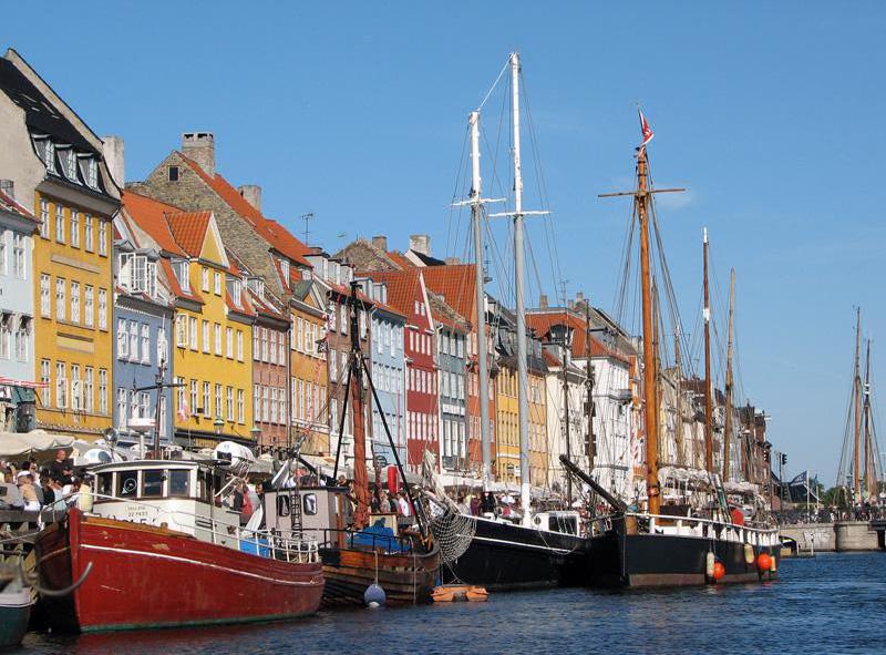 Копенгаген, классический вид на Нюхавн