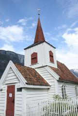 Действующая церковь в местечке Ундредаль