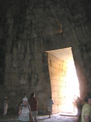 Царская гробница в Микенах.