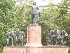 Будапешт. Памятник Лайошу Кошуту