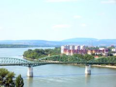   Излучина Дуная. Мост в Словакию