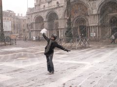 Венеция. Первые снежинки