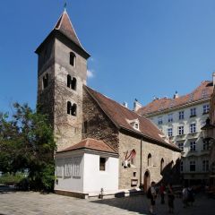 Вена. Ruprechtskirche - самая старая в Вене церковь - X век