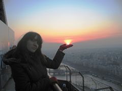 Ловлю солнышко на закате. Эйфелева башня, Париж. 1AK "Европейская классика" (25.01.2009 -04.02.2009)