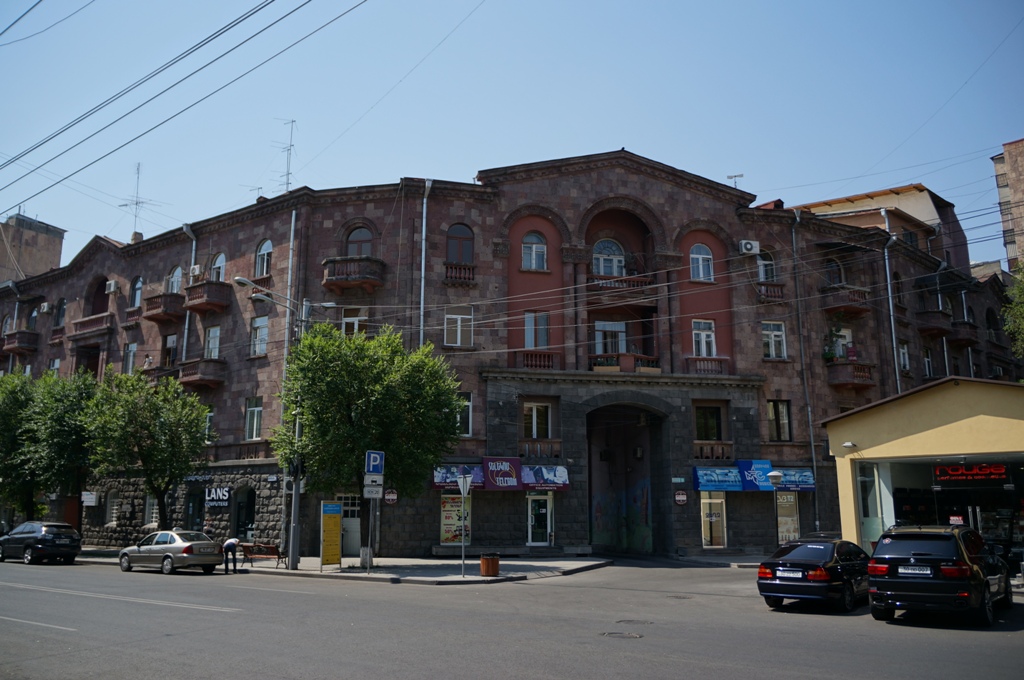0049.Ереван