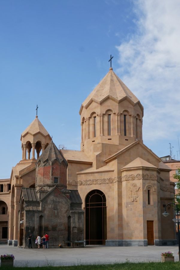 0946.Ереван.Церкви Святой Богородицы Катогике и Святой Анны