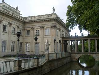 S1057092.jpg