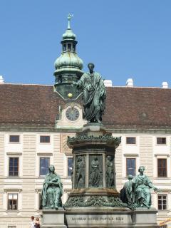 S1053892.jpg