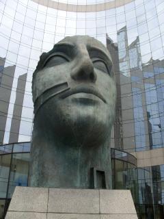 S1056013.jpg
