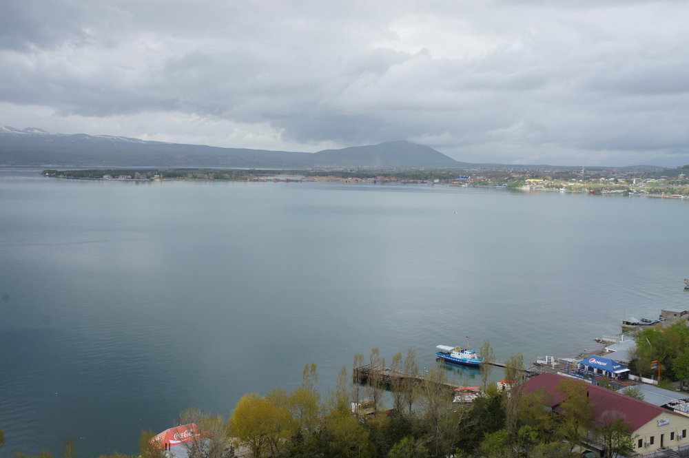 DSC03714    Армения   озеро Севан   монастырь Севанаванк  .JPG