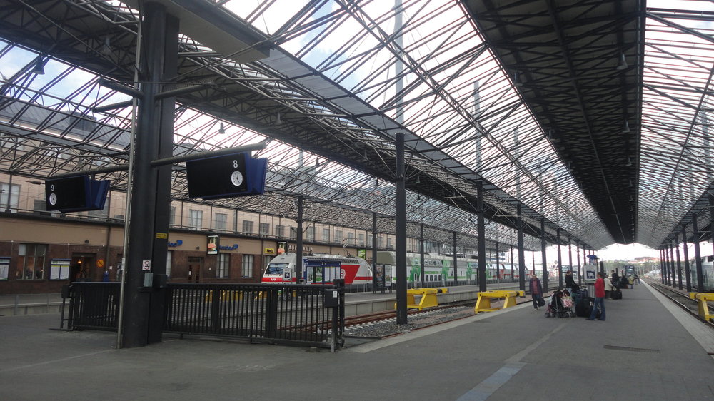 ЖД вокзал изнутри.JPG