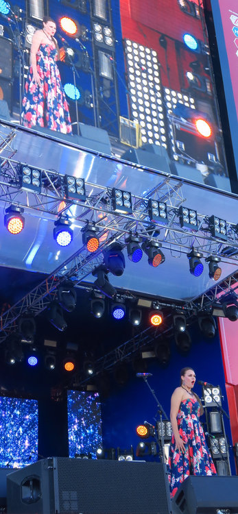 Футбол с Машей 001.JPG