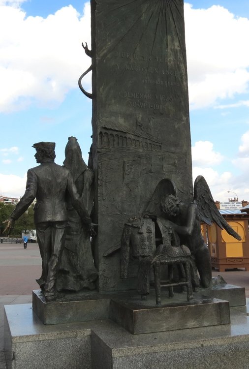 памятник тореро из инета.jpg