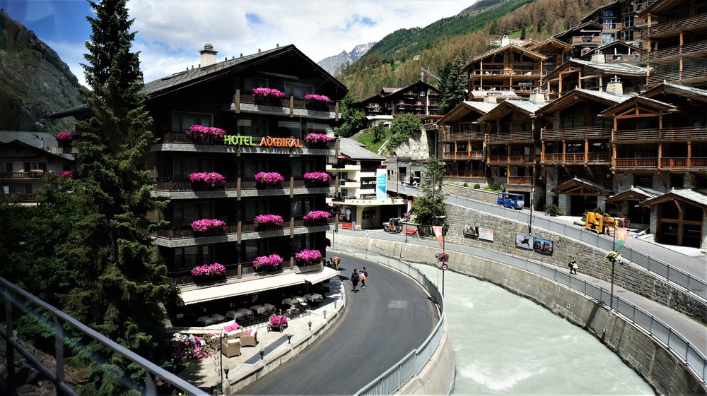 18.06.28_006_ Швейцария_ Горнерград.JPG