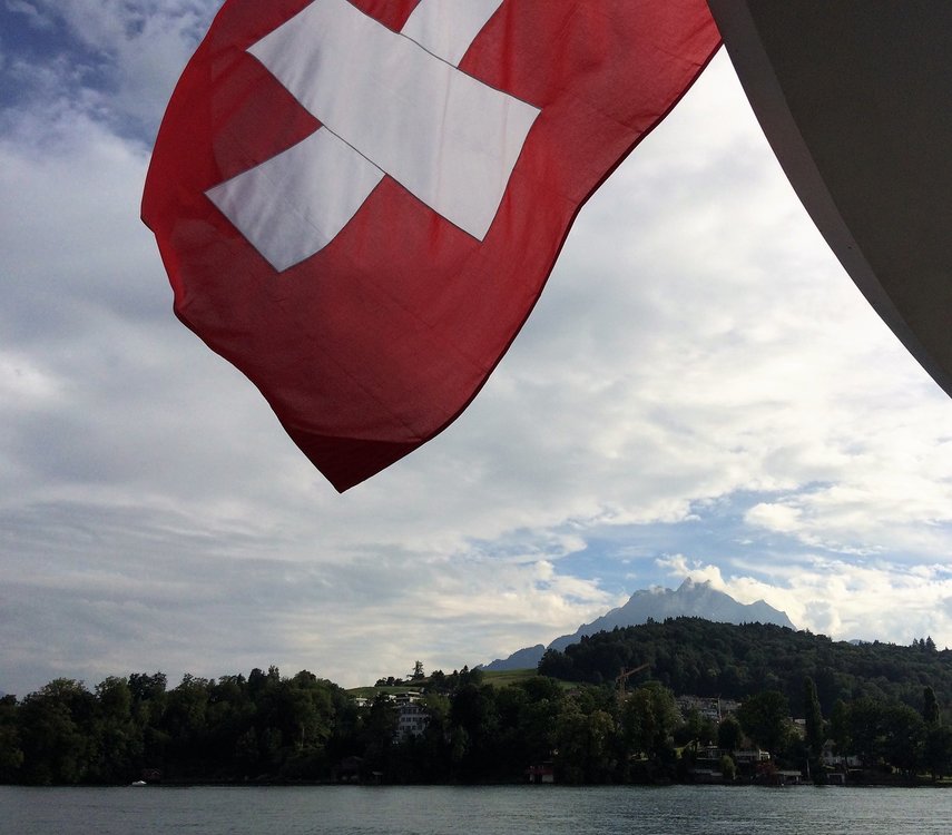 18.06.24_560_  Швейцария_ Люцерн_озеро Четырех кантонов.JPG