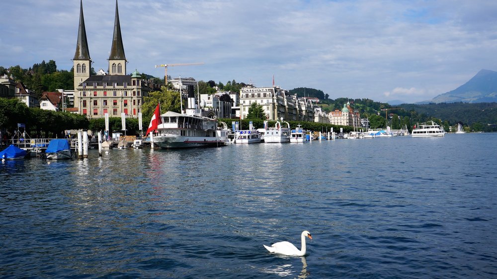 18.06.24_484_  Швейцария_ Люцерн_озеро Четырех кантонов.JPG