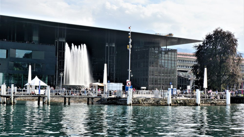 18.06.24_494_  Швейцария_ Люцерн_озеро Четырех кантонов.JPG