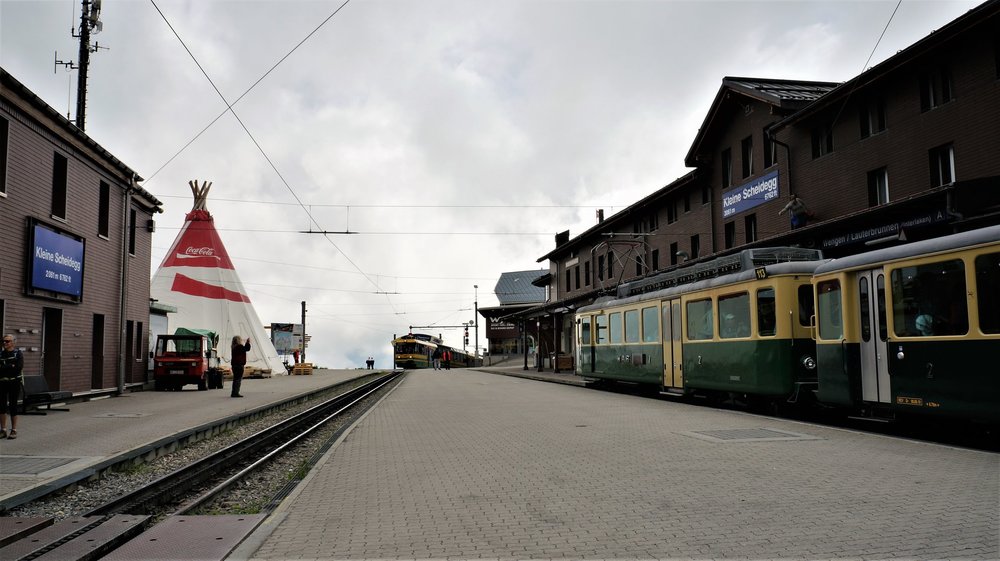 18.06.25_068_ остановка Kleine Scheidegg.JPG