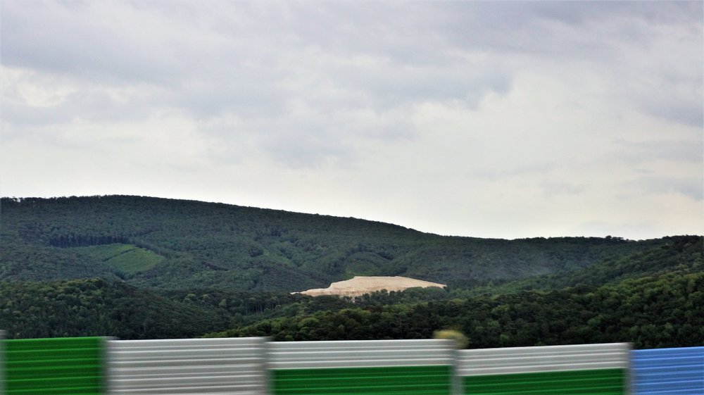 18.06.22_014_ дорога в Зальцкаммергут.JPG