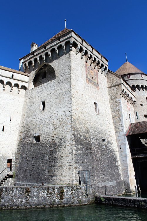 18.06.28_079_Шильонский замок.JPG