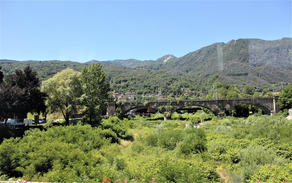 18.06.29_006_ Дорога в Лугано.JPG