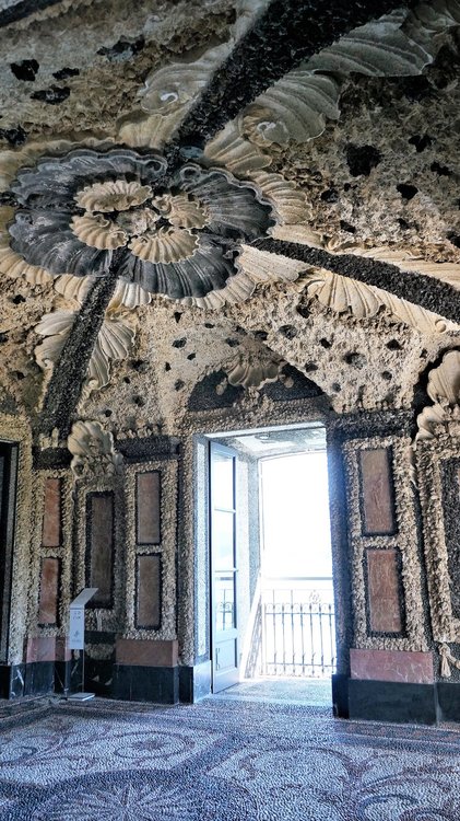 18.06.29_329_ Италия_ о.Изола-Белла.JPG