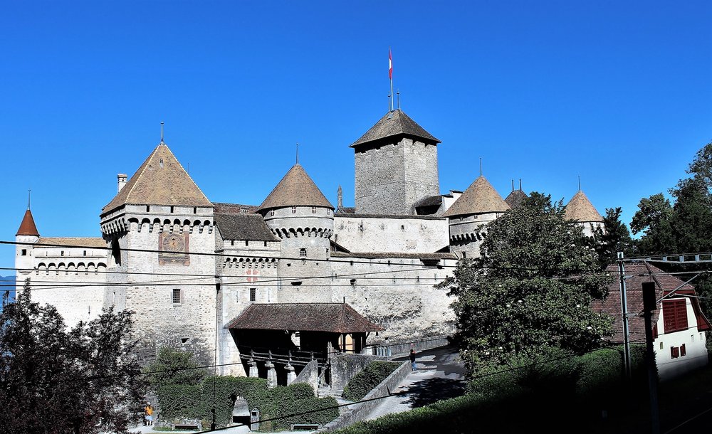 18.06.28_023-2_Шильонский замок.JPG