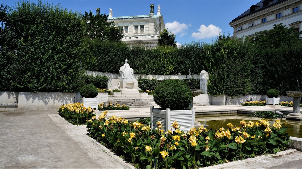 18.06.21_122_ Вена_ Народный парк.JPG