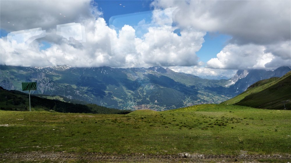 18.06.25_271_ с Юнграуйох вниз в Интерлакен.JPG