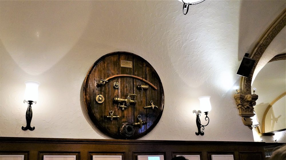 18.06.24_619_  Швейцария_ Люцерн_ужин.JPG