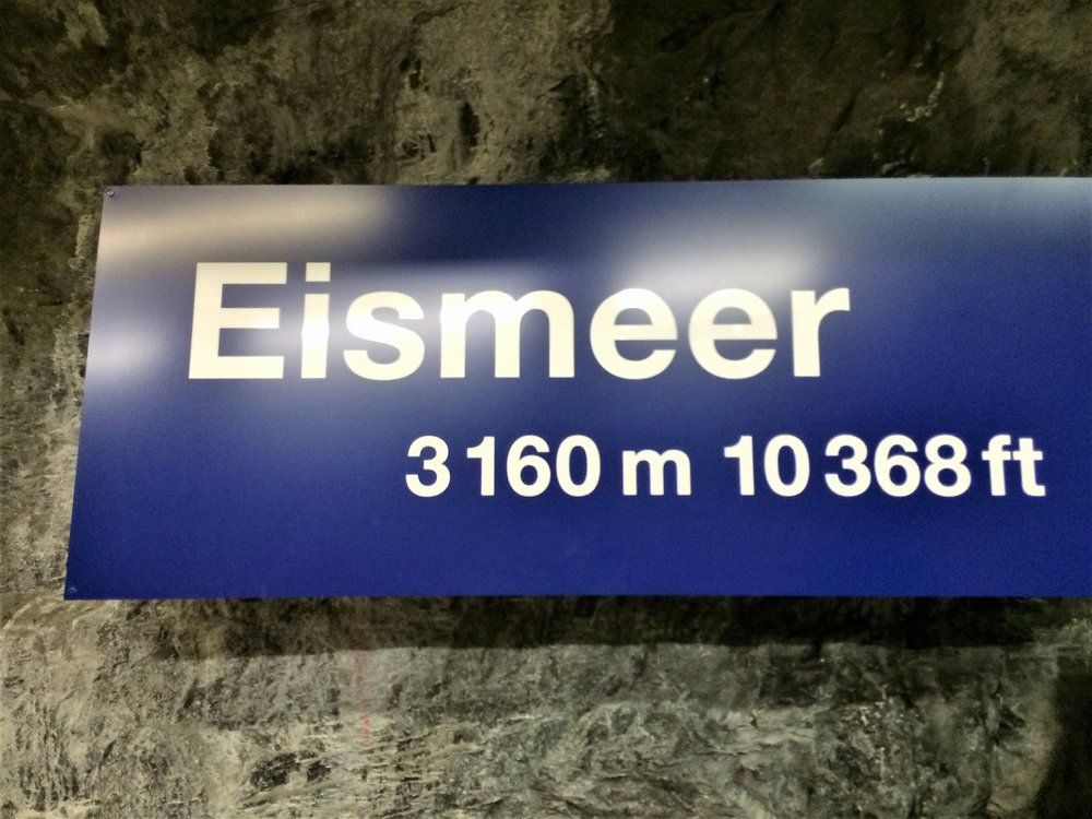 18.06.25_084_ остановка Eismeer (3160м) смотровая.JPG