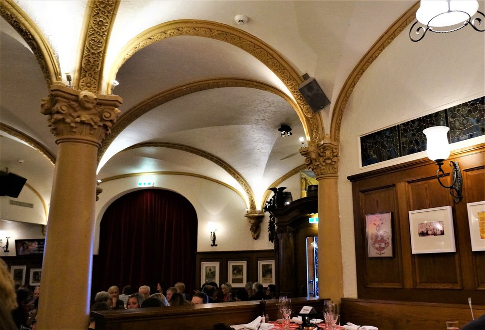 18.06.24_618_  Швейцария_ Люцерн_ужин.JPG