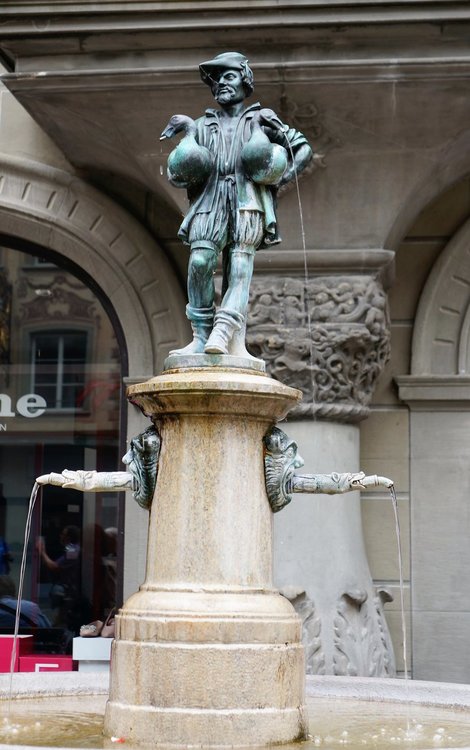 18.06.24_428_  Швейцария_ Люцерн.JPG