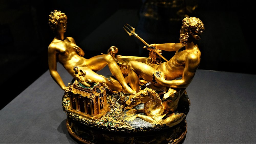 18.06.21_457_ Вена_ Кунцкамера_ солонка Сальера Бенвенуто Челлини.JPG