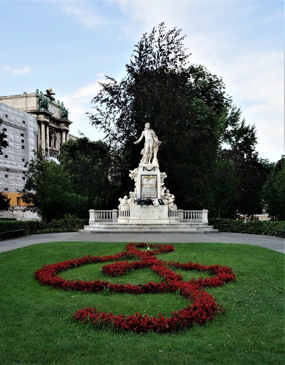 18.06.21_584_ Вена_ Кунцкамера.JPG