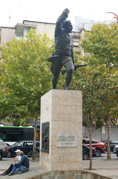 11869.Тирана.Памятник неизвестному солдату.jpg