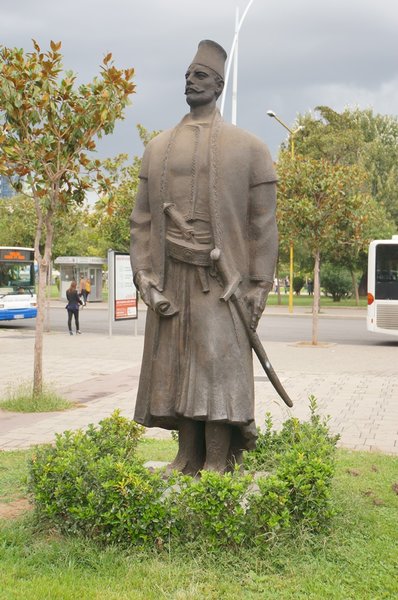 11873.Тирана.Памятник Сулейману-паше.jpg