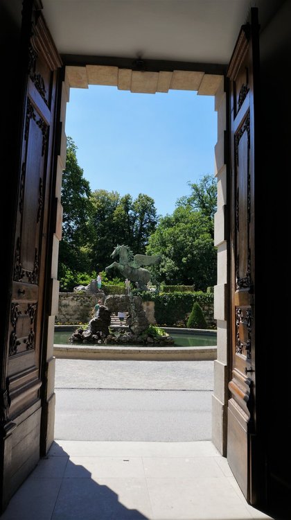 18.07.02_379-1_  Зальцбург_ Мерия.JPG