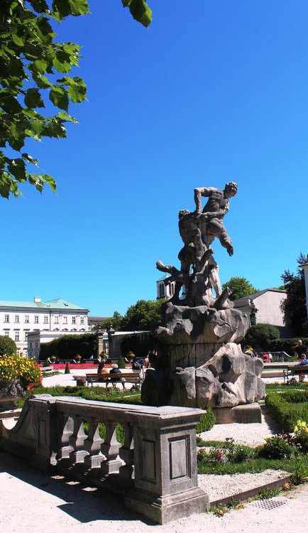 18.07.02_088_  Зальцбург_ Парк Мирабель.JPG