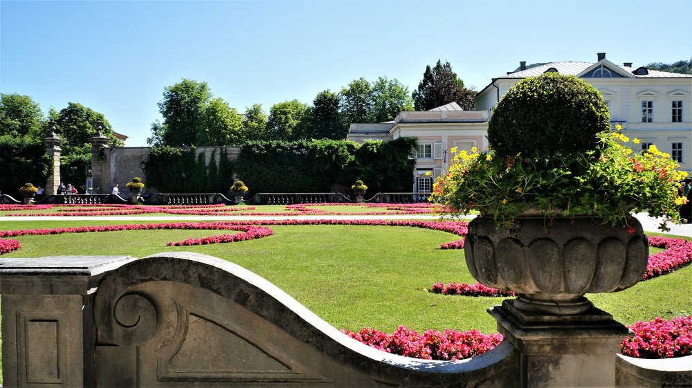 18.07.02_050_  Зальцбург_ Парк Мирабель.JPG