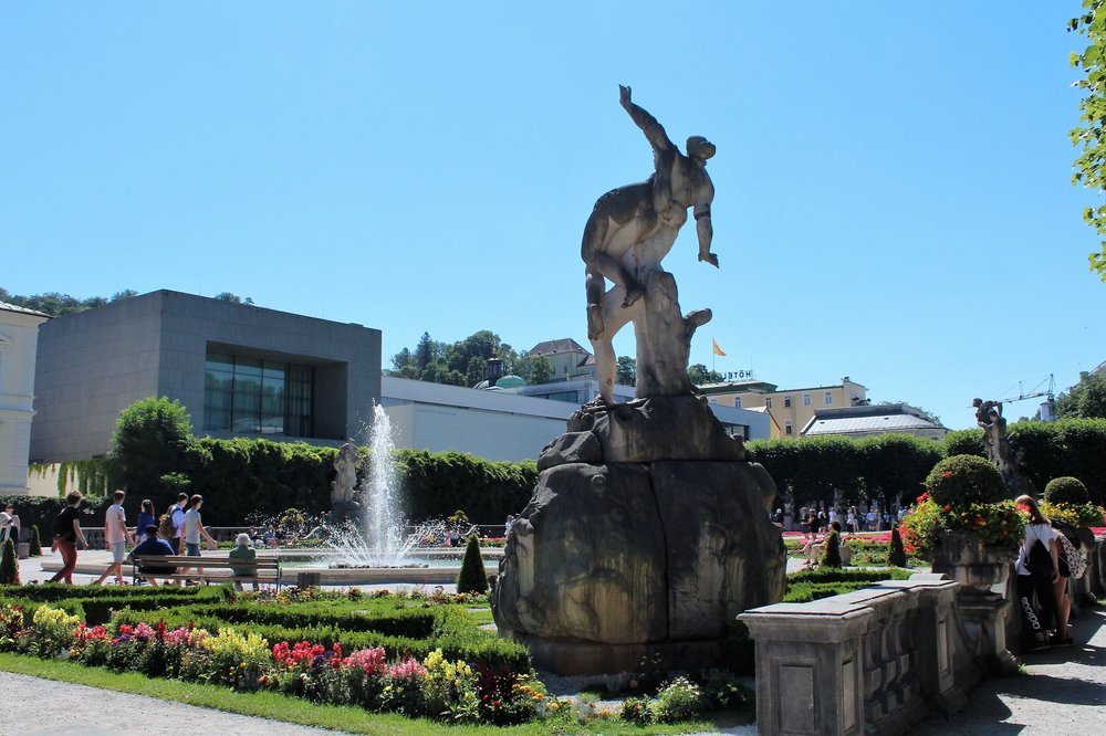 18.07.02_054_  Зальцбург_ Парк Мирабель.JPG