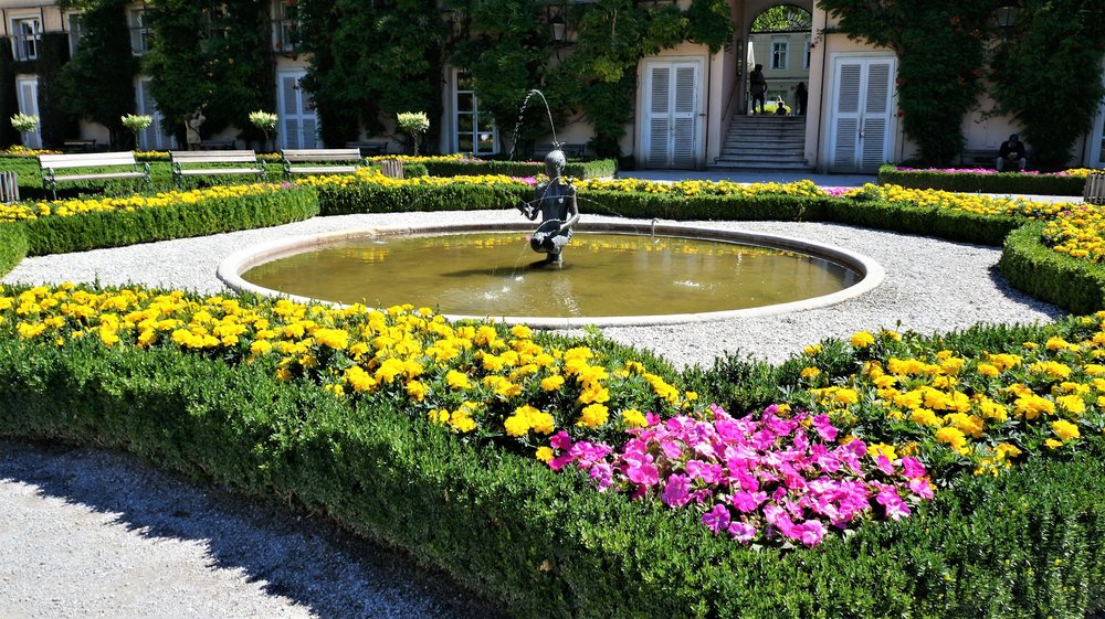 18.07.02_042_  Зальцбург_ Парк Мирабель.JPG