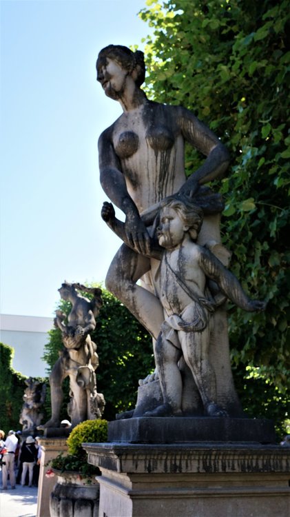 18.07.02_092_  Зальцбург_ Парк Мирабель.JPG