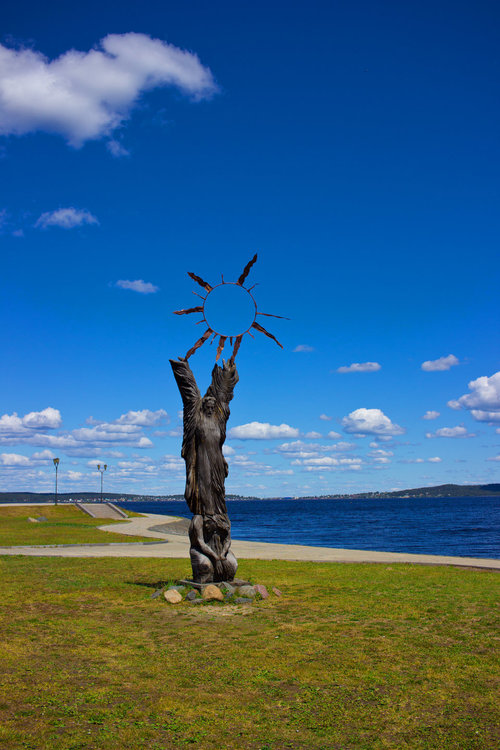 IMG_4029 Петрозаводск Скульптура Освобождение солнца.jpg