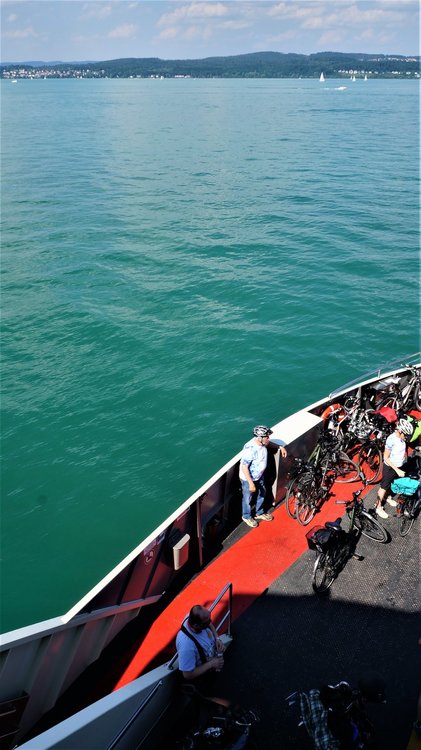 18.06.30_009_ паром в Меерсбур.JPG