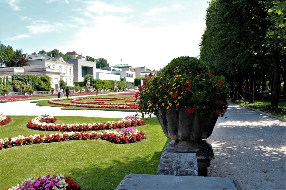 18.07.02_401_  Зальцбург_ парк Мирабель.JPG