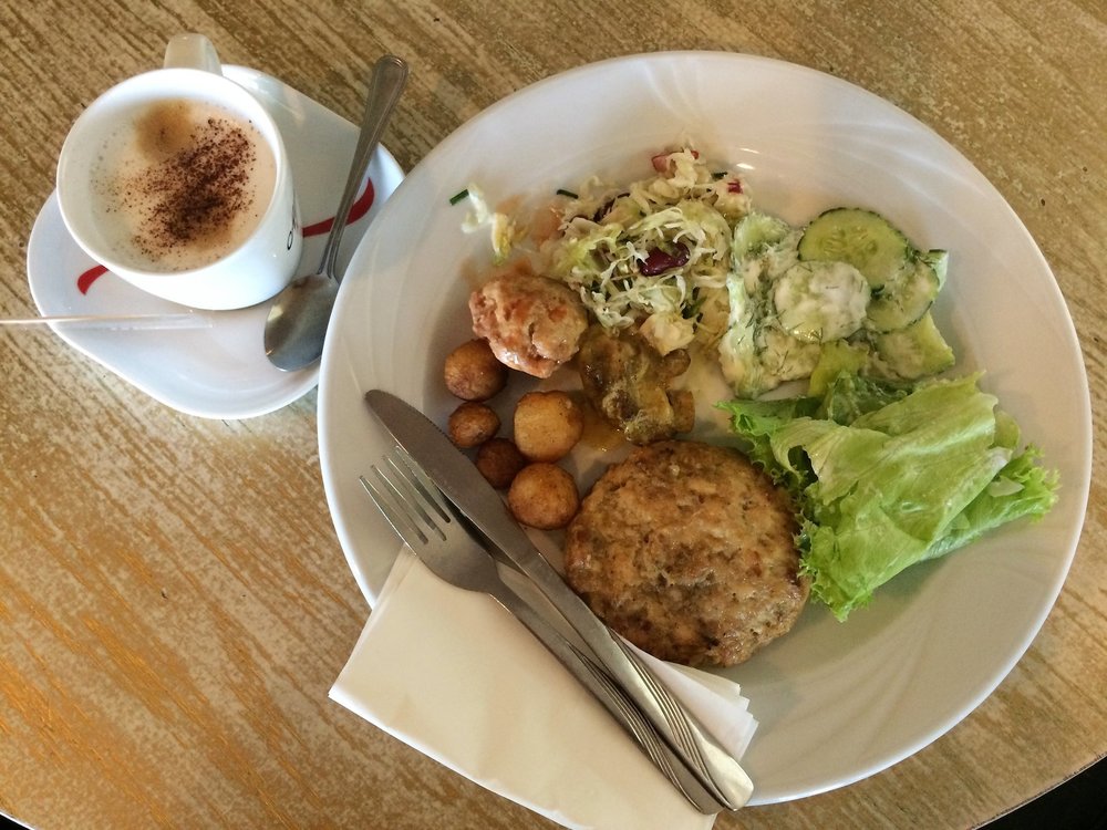 18.07.03_ Польша_обед.JPG