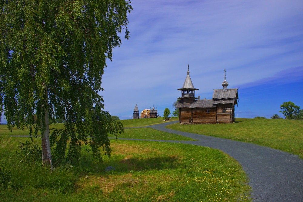 IMG_3813 Кижи Деревянная часовня Архангела Михаила.JPG