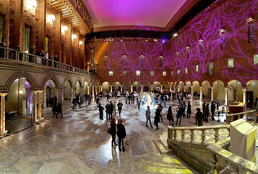 blue-room-Stockholm-City-Hall[1].jpg