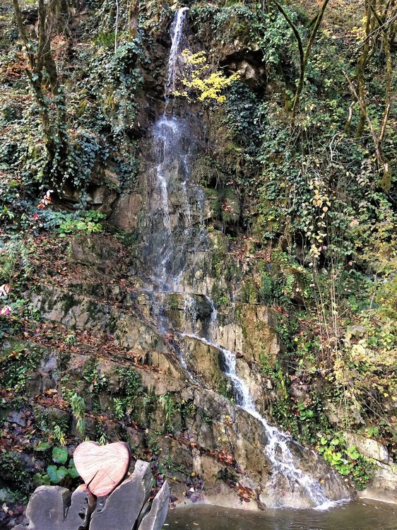 18.11.24_051_ Минеральный источник Чвижепсе.JPG